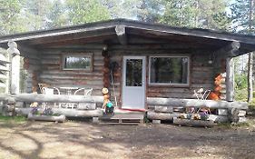Cabin At Huskies Farm